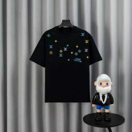 Picture of Louis Vuitton T Shirts Short _SKULVS-2XLaztxQ3077820